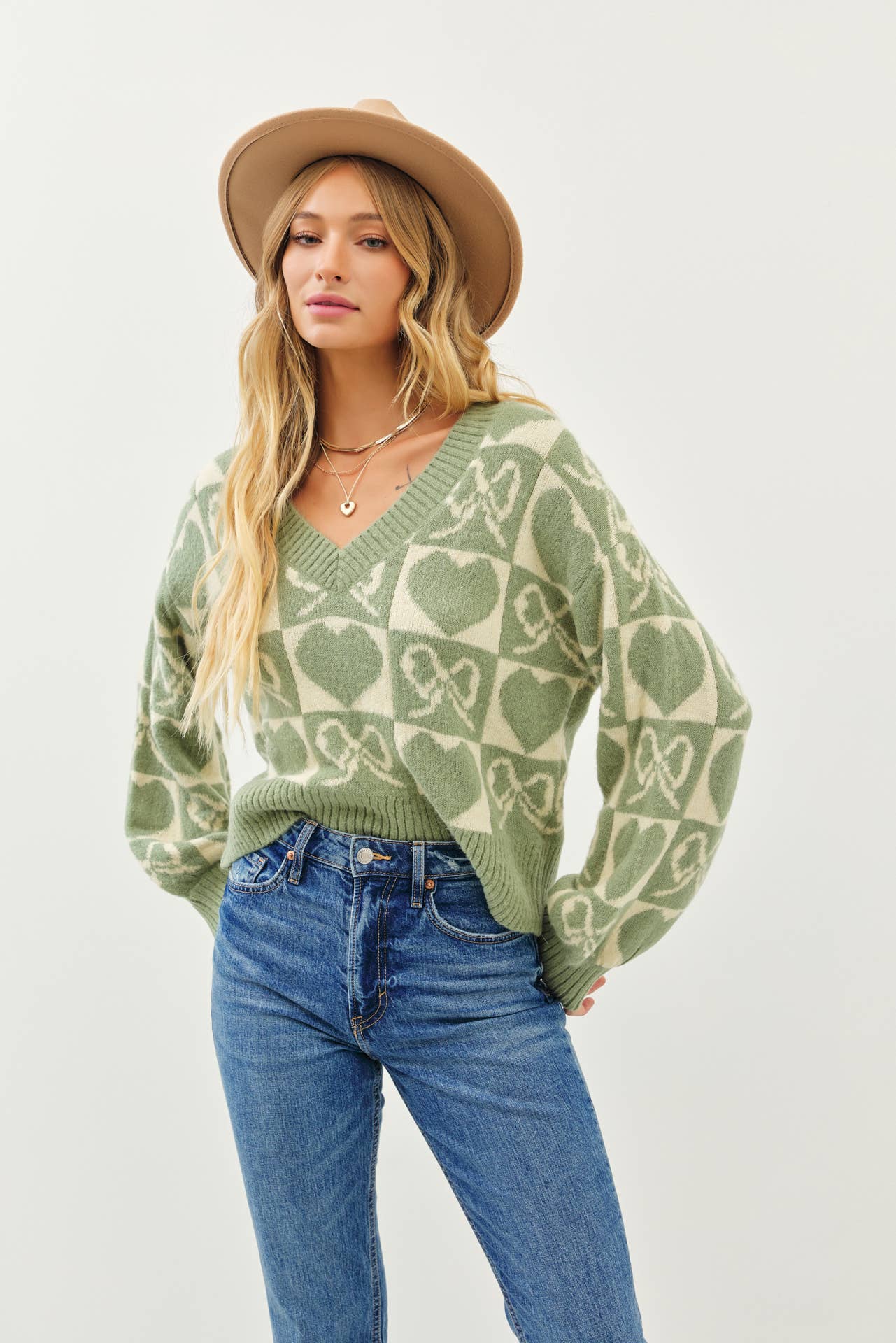 STRETCHY SOFT SWEATER
