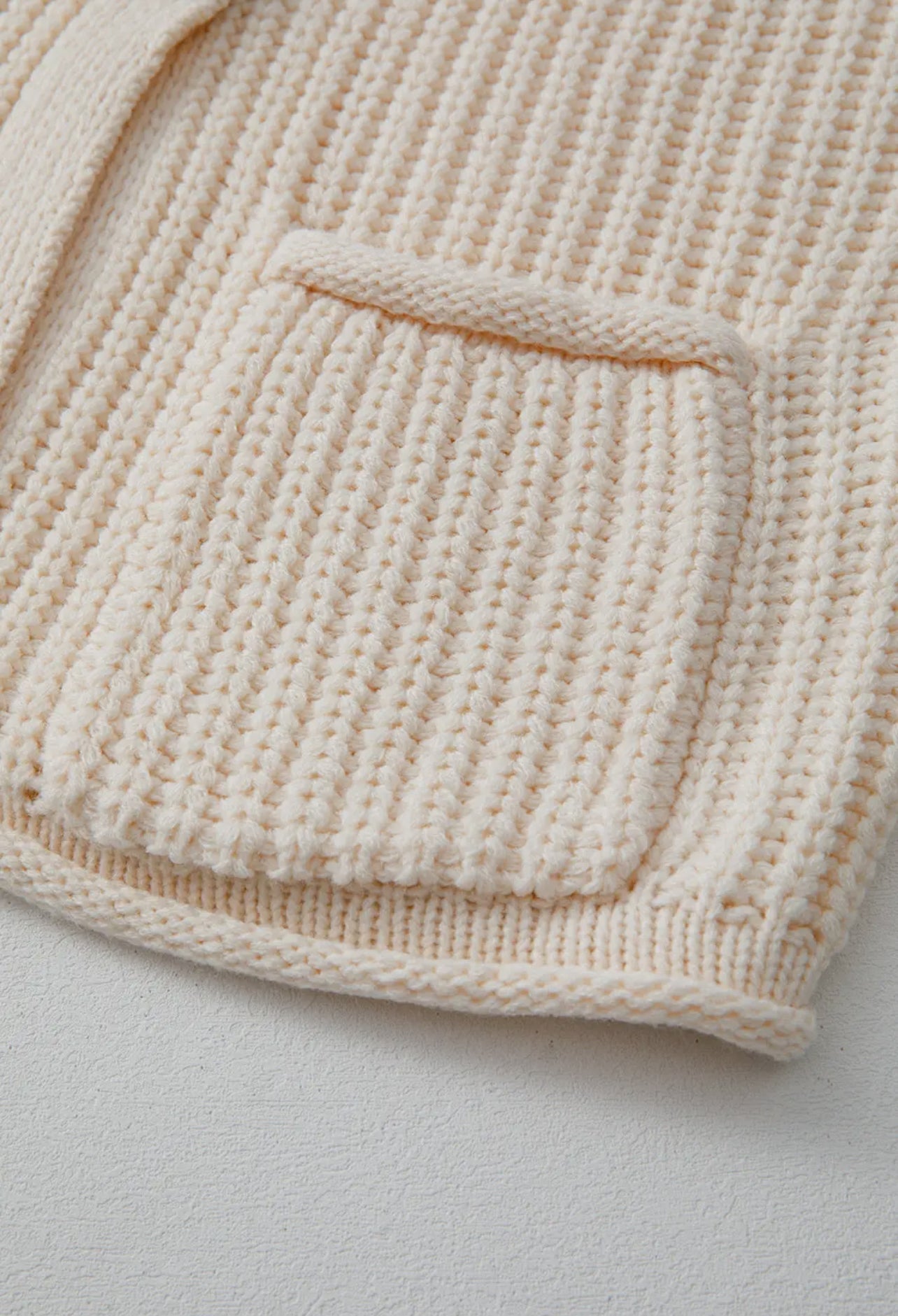 BUTTONED KNIT VEST TOP