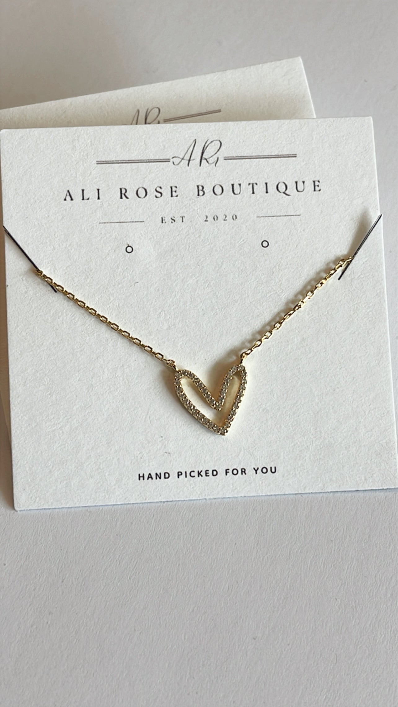 HEART NECKLACE