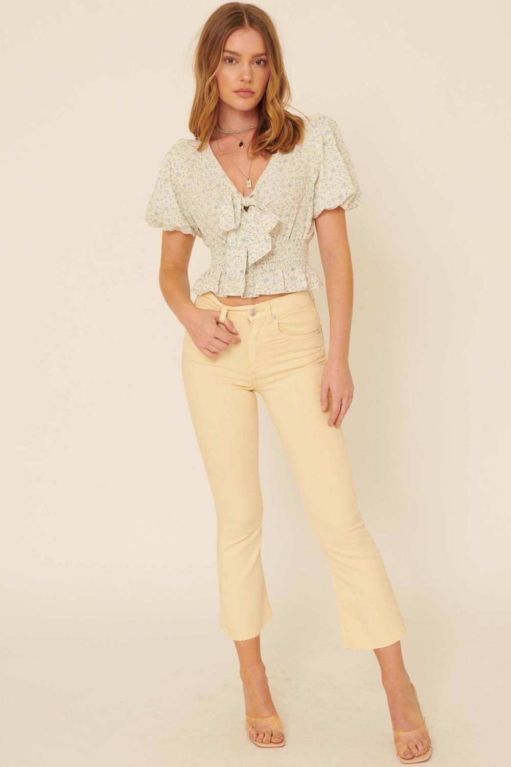 FLORAL SMOCKED CROPPED TOP