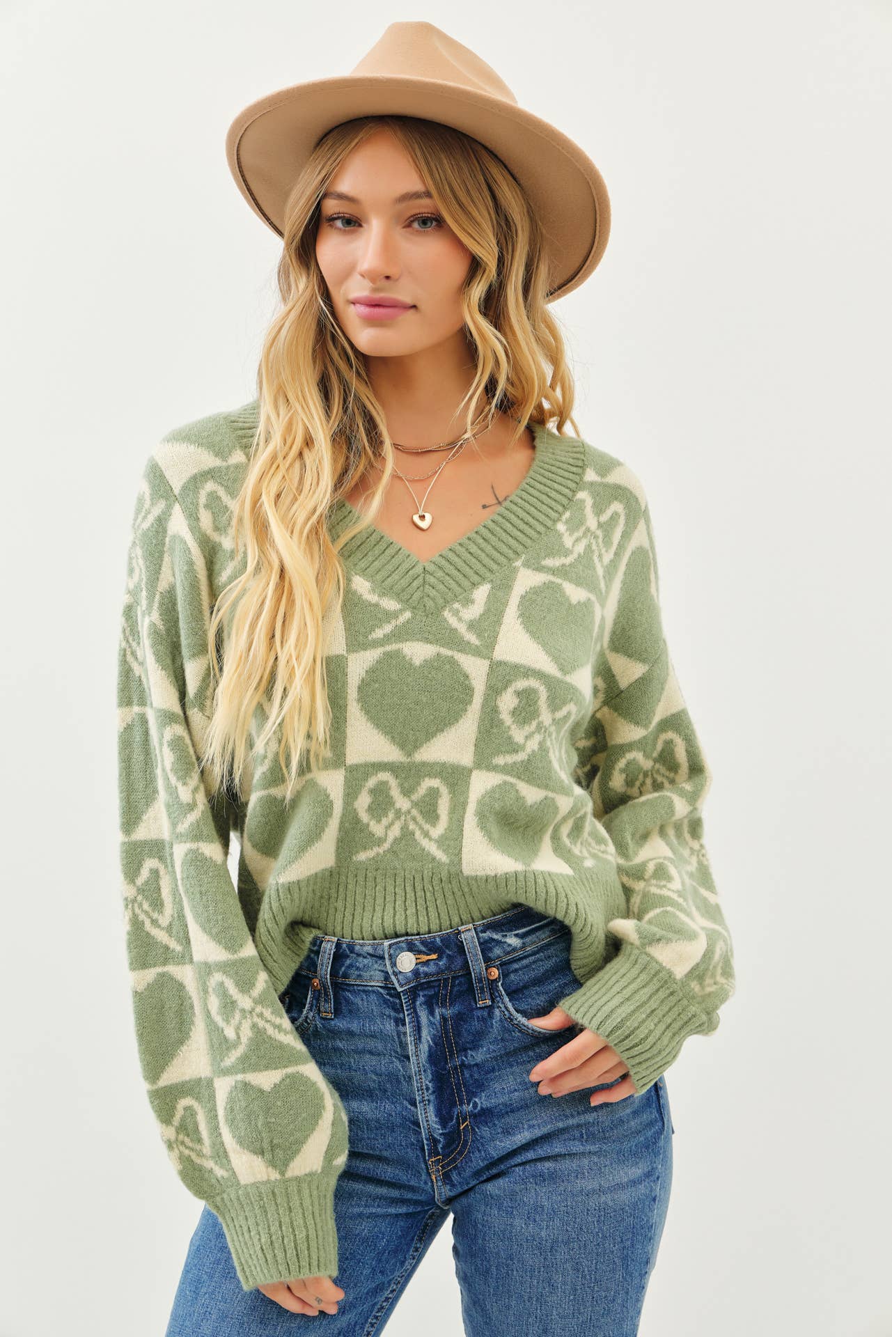 STRETCHY SOFT SWEATER