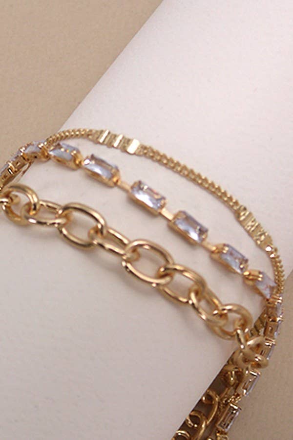 MULTI LAYER TOGGLE BRACELET